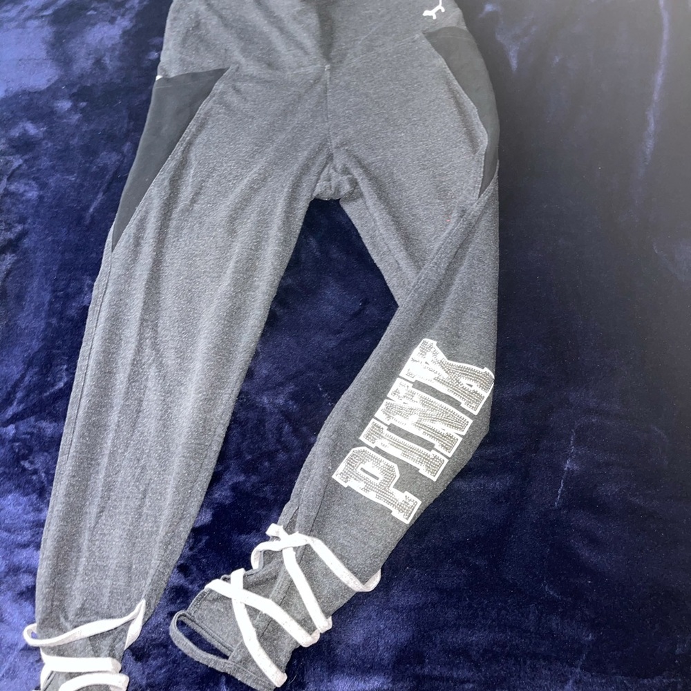 PINK Victoria’s Secret Leggings